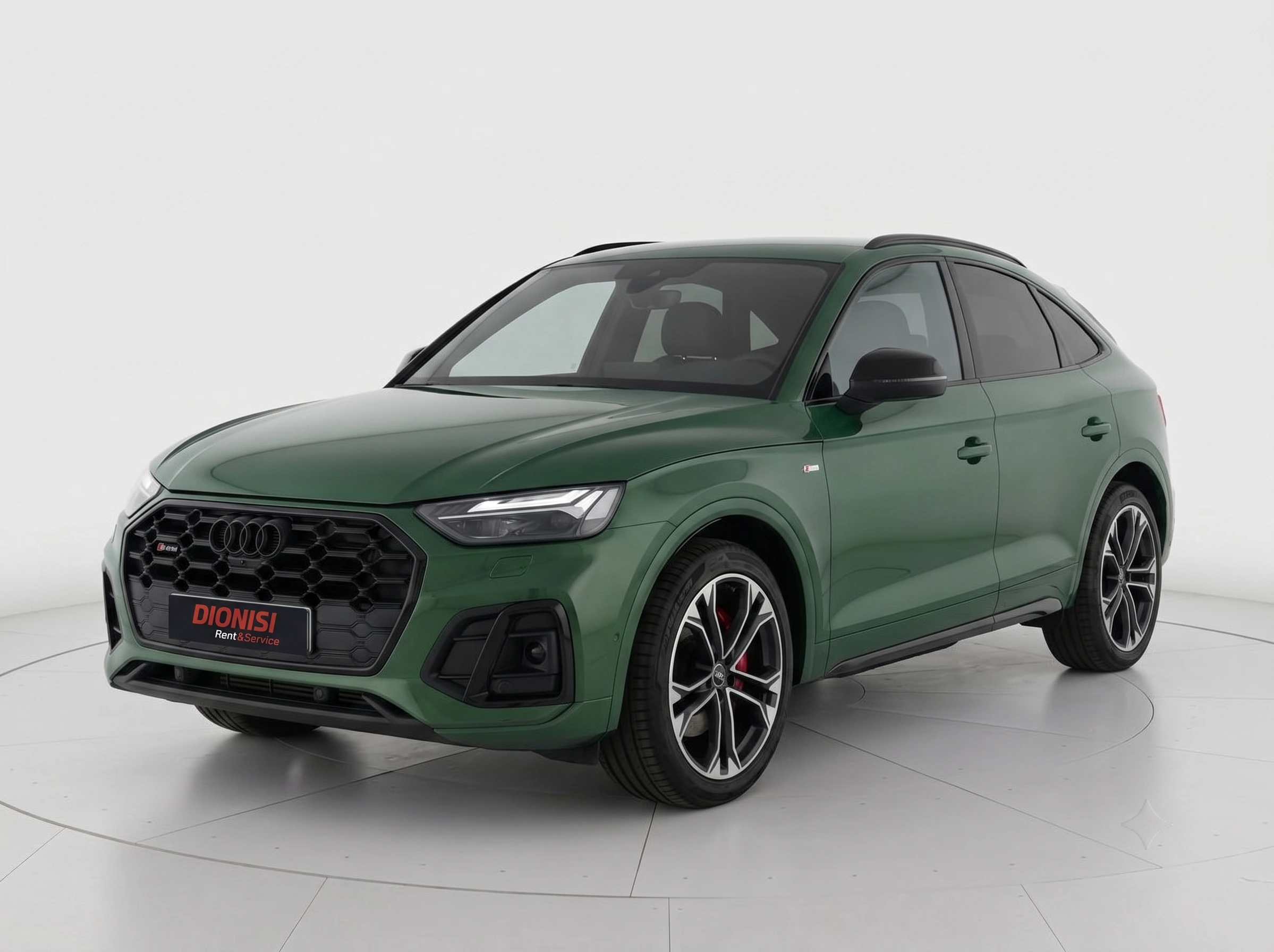 Audi Q5 a noleggio a lungo termine a Torino · Dionisi Rent&Service · dionisigroup.it