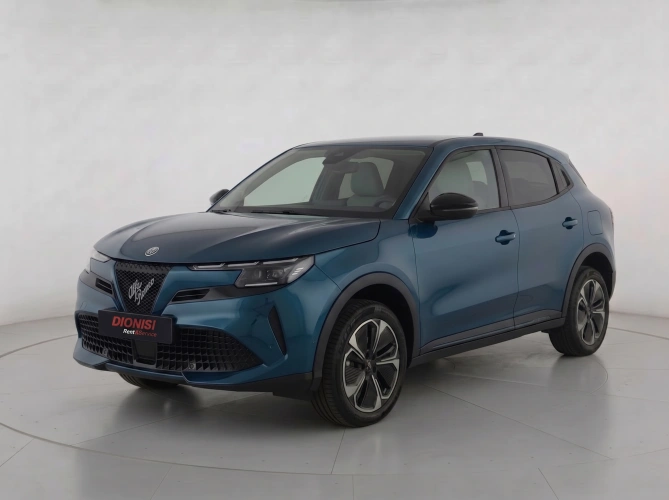 Alfa Romeo Junior a noleggio a lungo termine a Torino · Dionisi Rent&Service · dionisigroup.it