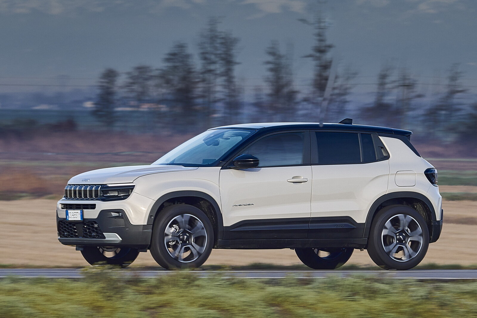 Jeep Avenger a noleggio a lungo termine a Torino · Dionisi Rent&Service · dionisigroup.it