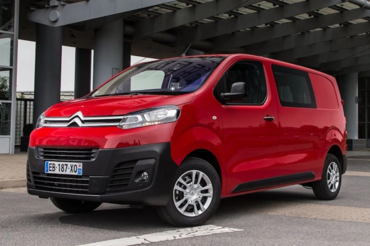 Citroën Jumpy a noleggio a lungo termine a Torino · Dionisi Rent&Service · dionisigroup.it